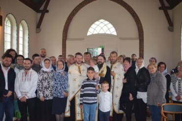Preasfințitul Macarie a slujit a doua zi de Rusalii în Mănăstirea Ortodoxă Suedeză Sfânta Treime din Bredared, Suedia