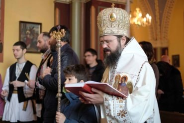 Preasfințitul Părinte Macarie Drăgoi: În aceste vremuri, când aceleași forțe demonice, sub forme diferite, se pornesc asupra noastră, să strigăm așa cum a strigat odinioară Nestor, biruindu-l pe Lie uriașul și să spunem din toată inima: „Dumnezeul lui Dimitrie, ajută-ne!” și „Dumnezeul Sfinților închisorilor, ajută-ne!”