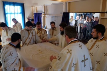 Vizite pastorale ale Părintelui Episcop Macarie la comunitățile de români din Danemarca și Suedia