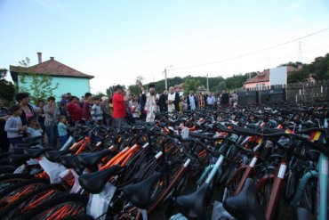 PS Macarie la Copșa Mică: „Oferim 100 de biciclete copiilor sărmani pentru cei 100 de ani de Românie”