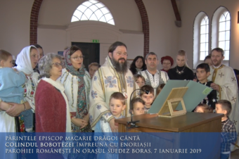 His Grace Bishop Macarie Drăgoi sings the carol of Epiphany together with the parishioners in the Swedish town of Boras, January 7, 2019