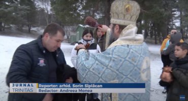 Praznicul Bobotezei, sărbătorit în Parohia românească din Stockholm (preluare TRINITAS.TV)