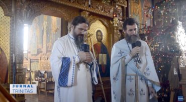 Preasfințitul Părinte Macarie a slujit în satul natal (preluare TRINITAS.TV)