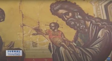 Liturghie arhierească la Paraclisul Centrului Episcopal din Stockholm (preluare TRINITAS.TV)
