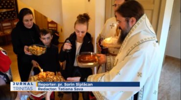 Slujire arhierească în Paraclisul Centrului Episcopal din Stockholm (preluare TRINITAS.TV)