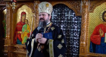 Episcopul Macarie în satul său natal: „Prizonieri în această lume ca într-o cușcă”, Liturghia Darurilor înainte Sfințite, miercuri, 14 aprilie 2021, Spermezeu, jud. Bistrița-Năsăud