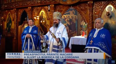 Preasfințitul Părinte Macarie a slujit la Biserica de la Coroana (preluare TRINITAS.TV)