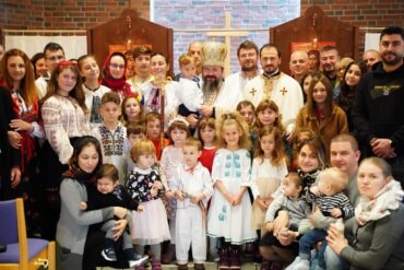 Preasfințitul Părinte Episcop Macarie Drăgoi al Episcopiei Europei de Nord a săvârșit astăzi la Oslo, 9 octombrie 2021, Sfânta Liturghie cu Slujba Parastasului pentru Episcopul Vasile Someșanul