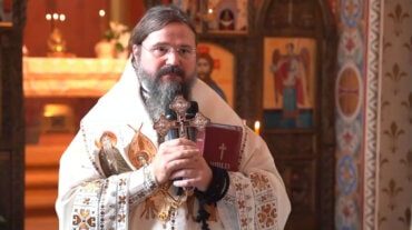 Episcopul Macarie: „Nu există a treia cale pentru om! Fie în comuniune cu Dumnezeu, fie în robie cu diavolul!”, Duminica vindecării demonizatului, Sfânta Liturghie, Copenhaga, 24 octombrie 2021