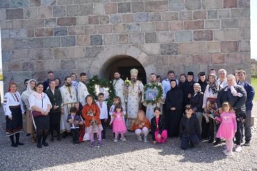 Holstebro, Danemarca – Liturghie arhierească și polihroniul pentru PS Macarie la împlinirea vârstei de 45 de ani