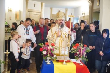 Ziua Națională a României – Dumnezeiasca Liturghie Arhierească și Slujba de Te Deum în Paraclisul Centrului Episcopal din Stockholm