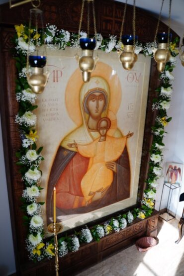 Cinstirea Icoanei Maicii Domnului „Eu sunt cu voi și nimeni împotriva voastră” în Paraclisul Centrului Episcopal din Stockholm