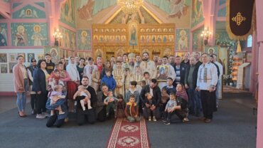 Lunea Luminată în biserica românească Paraclis Episcopal din orașul suedez Göteborg