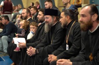Tinerii români din Danemarca au strâns fonduri pentru Centrul de Îngrijiri Paliative Pediatrice al Arhiepiscopiei Clujului (preluare basilica.ro)